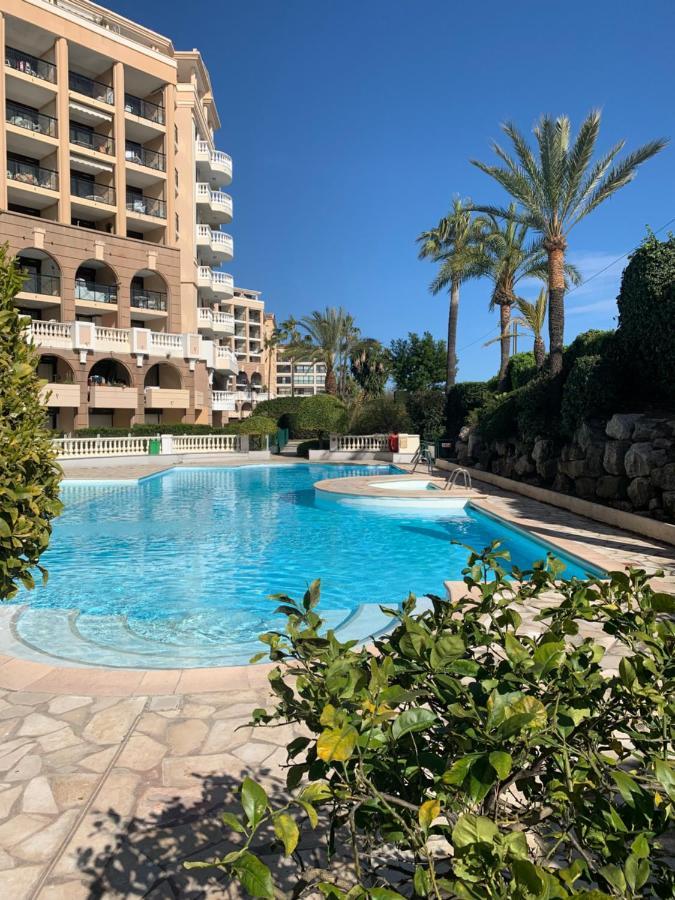 Le Palm Azur - Vue Mer Sur Les Iles De Lerins Cannes Exterior photo